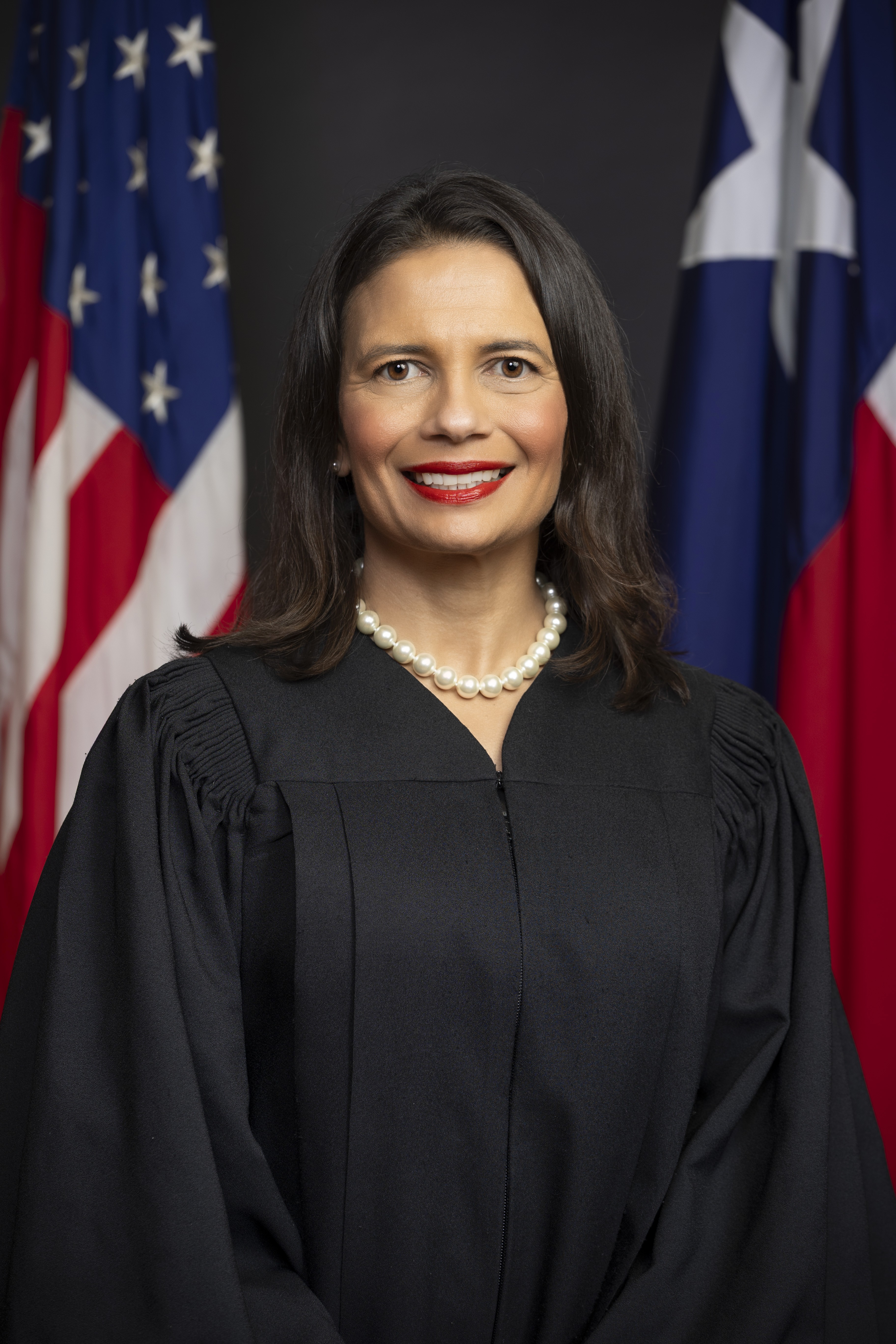 Photo of Justice Amparo "Amy" Guerra