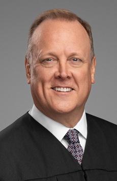 Photo of Justice Lawrence M. Doss